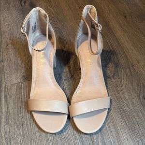 Madden Girl Women's Tan Sandals